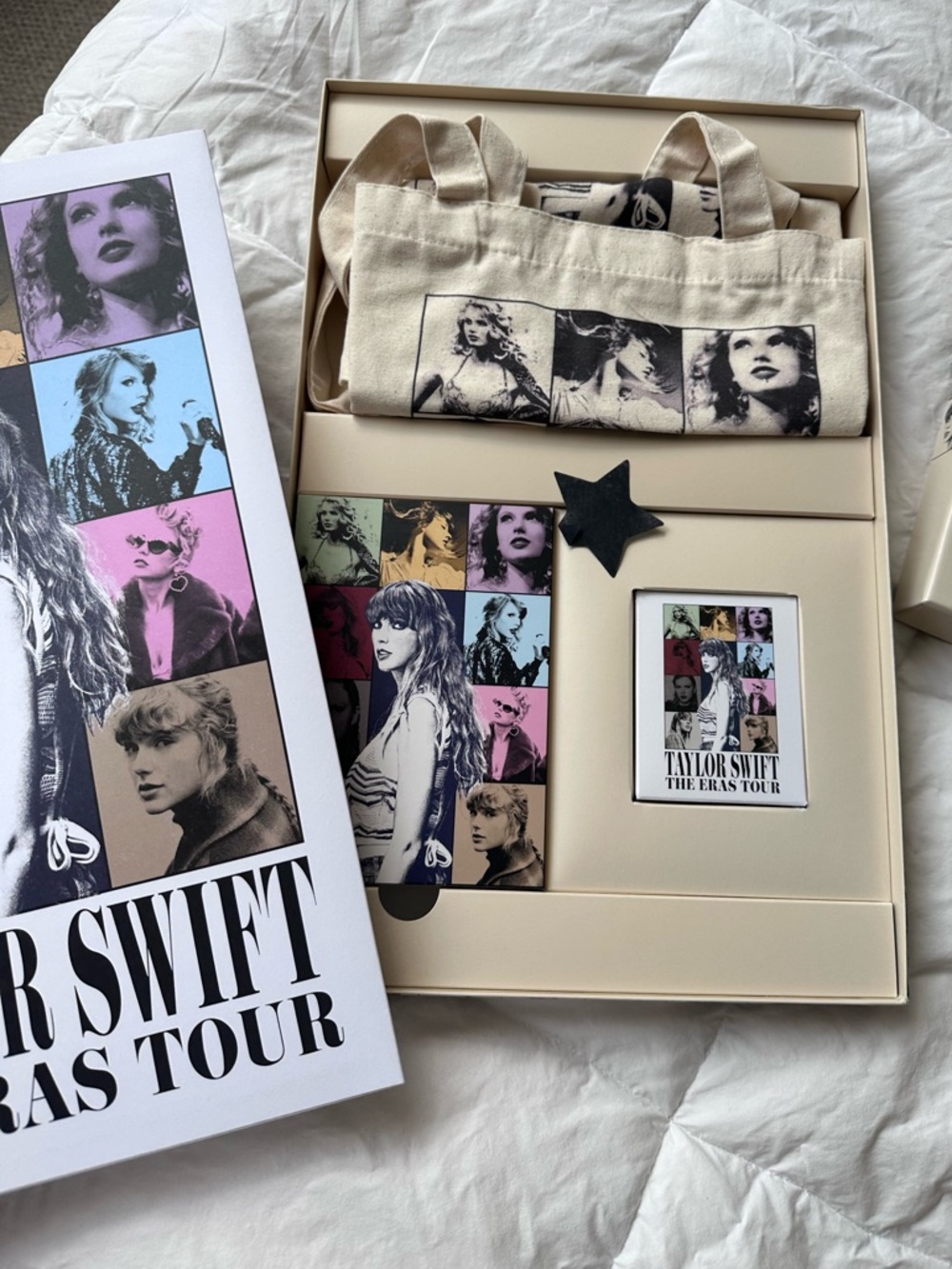 Taylor Swift Eras Tour VIP Set - Black & Cream Photo Collage - Picture 11 of 12